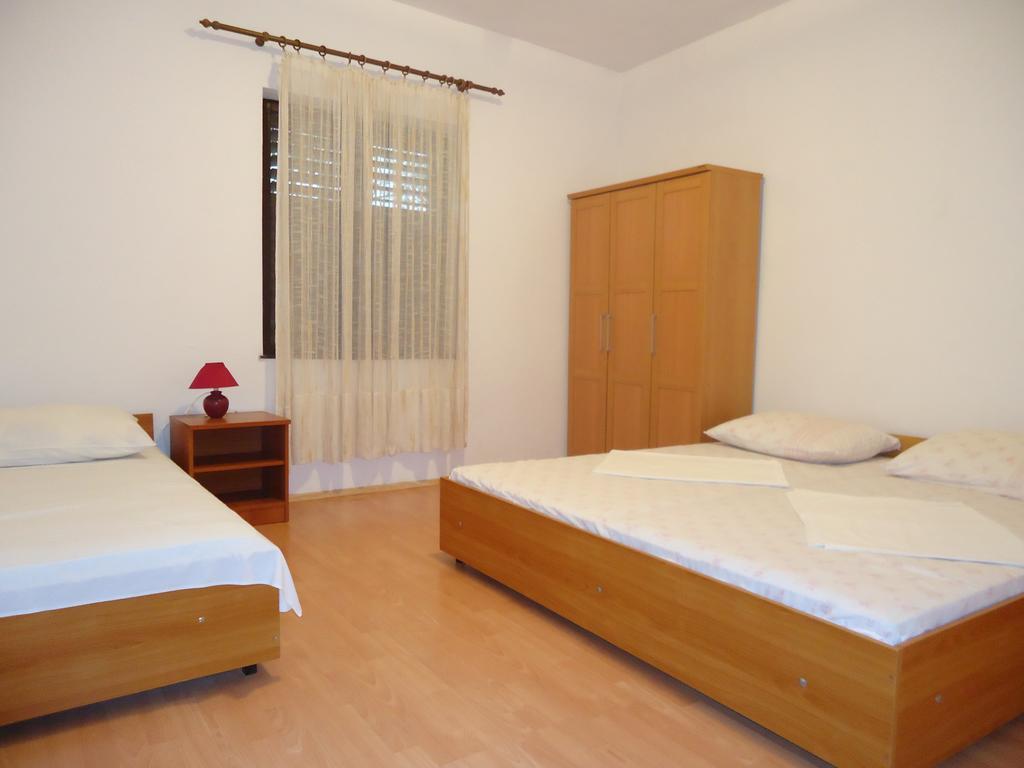 Apartments Vrsa Seline Exterior photo
